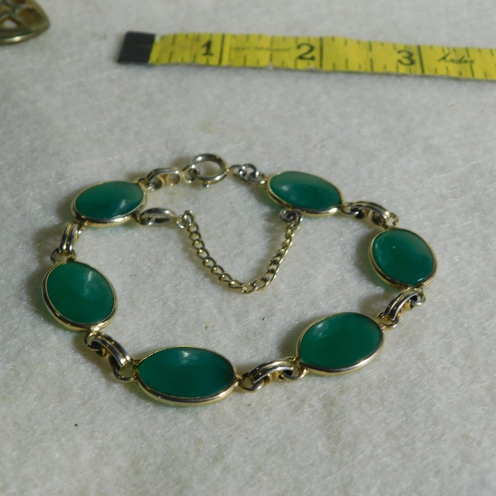 JADE BRACELET